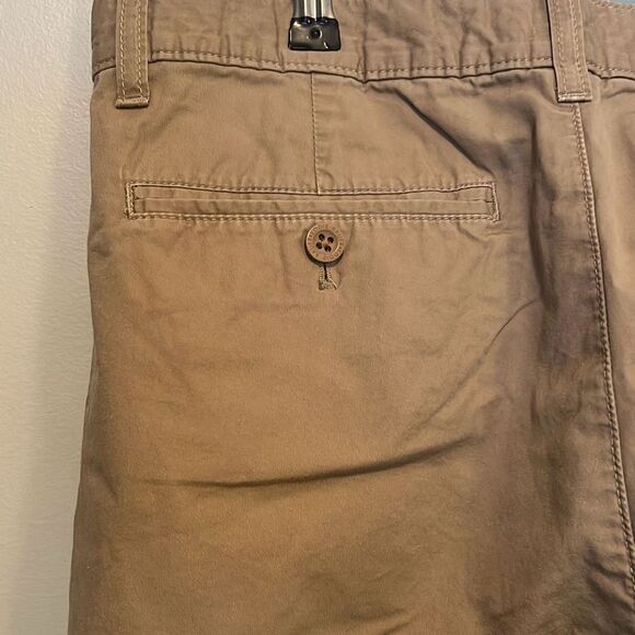 Eddie Bauer Men's Tan Cotton Relaxed Fit Straight Leg Chino Pants Size 32x34 - Picture 4 of 8